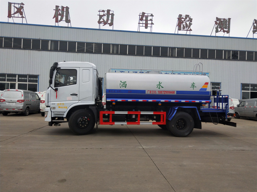 東風(fēng)15噸灑水車國(guó)六 東風(fēng)15噸灑水車國(guó)六