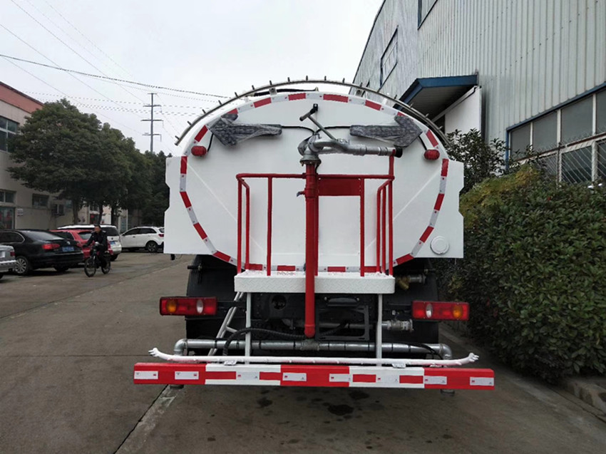 �|�L(f��ng)���\��ˮ܇(ch��)��·��߉���ϴ܇(ch��)