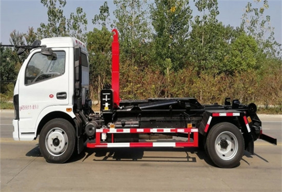 國六東風(fēng)凱普特勾臂式垃圾車 國六東風(fēng)凱普特勾臂式垃圾車