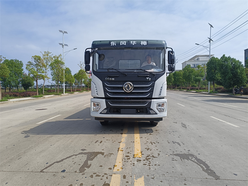 東風12方灑水車-12噸灑水車 東風12方灑水車-12噸灑水車