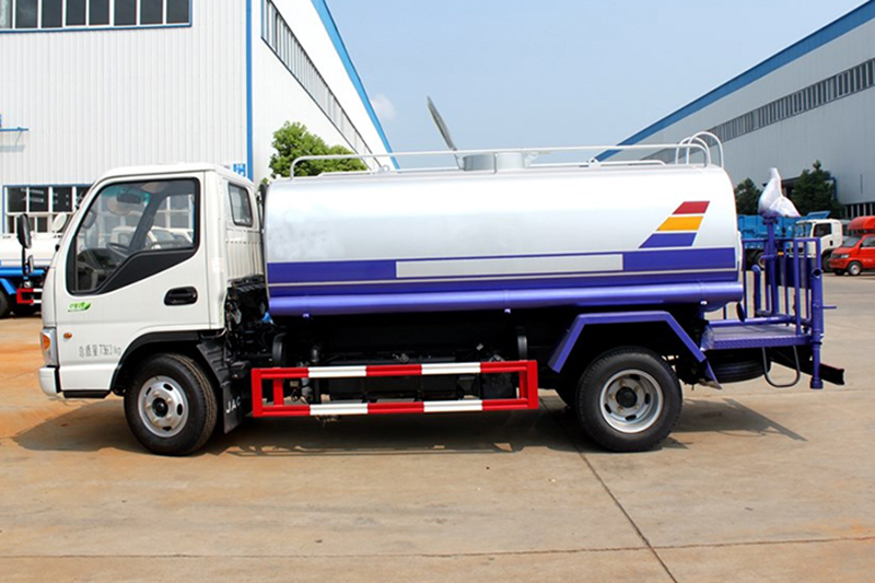 1507533738814376.jpg 1507533738814376.jpg