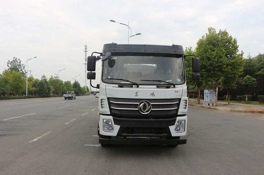 東風T5灑水車20方