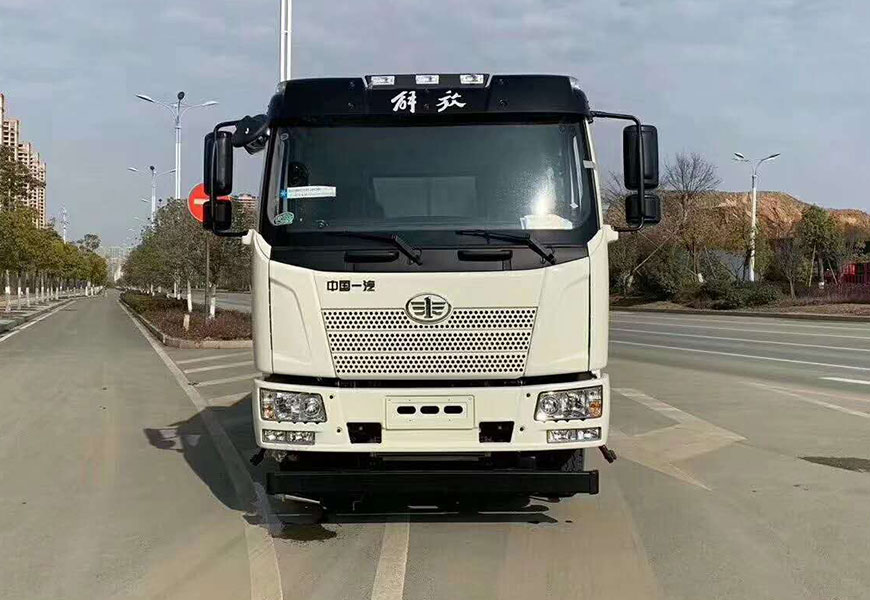 һ�����12��������ˮ܇�DƬ