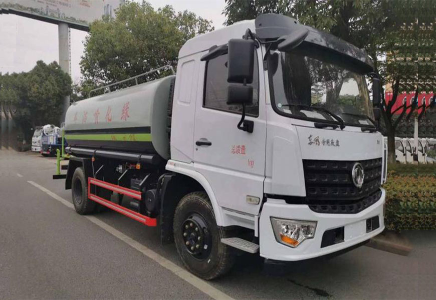 東風D3(12方)灑水車側面圖