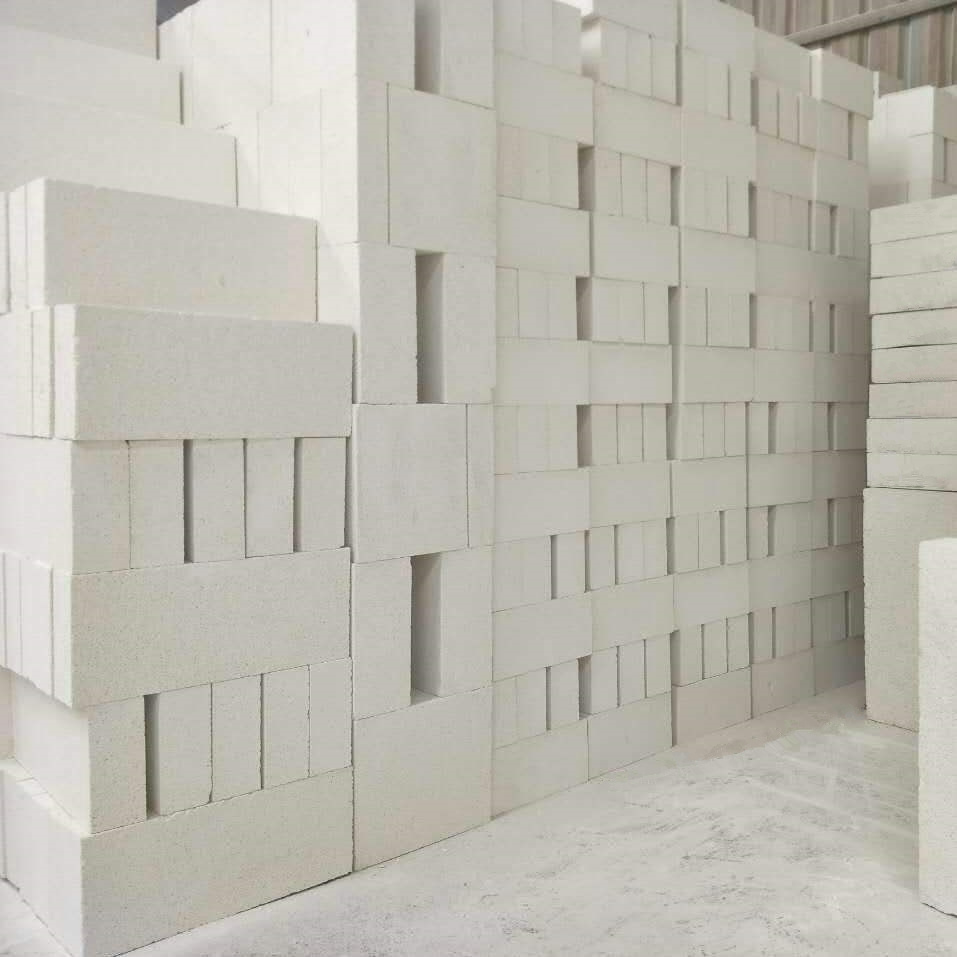 莫來石剛玉磚圖片