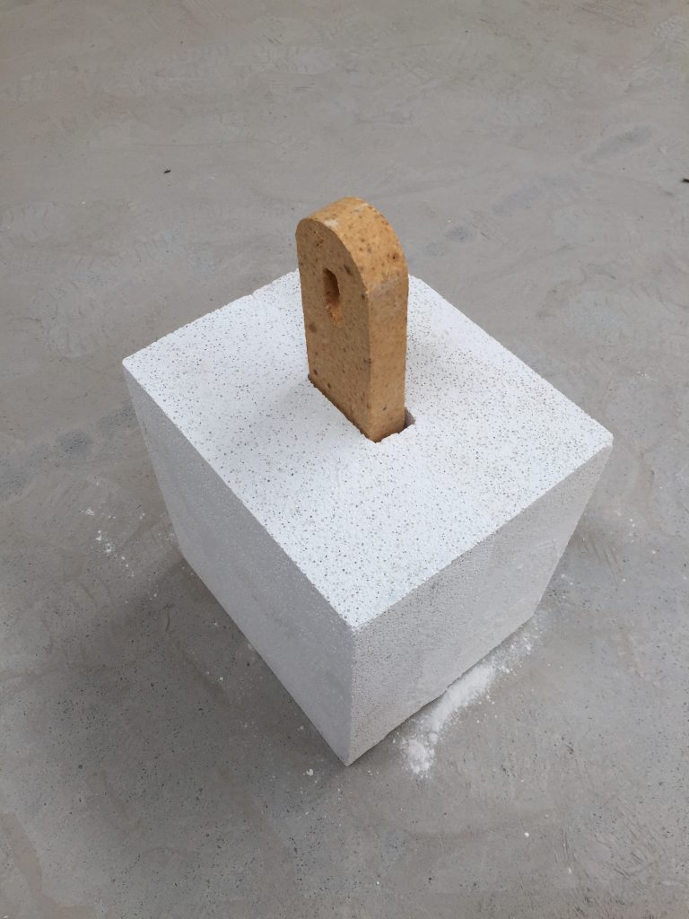 江蘇莫來(lái)石輕質(zhì)耐火磚_江蘇輕質(zhì)磚公司_江蘇耐火磚廠家 江蘇莫來(lái)石輕質(zhì)耐火磚